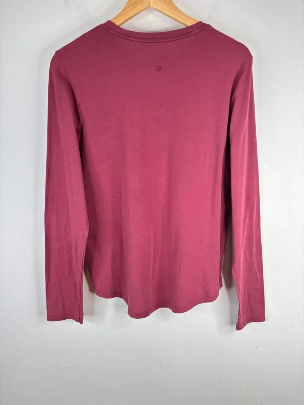 Lululemon Emerald Long Sleeve 8 Cherry Tint Pima Cotton Yoga Athleisure W3CJNS